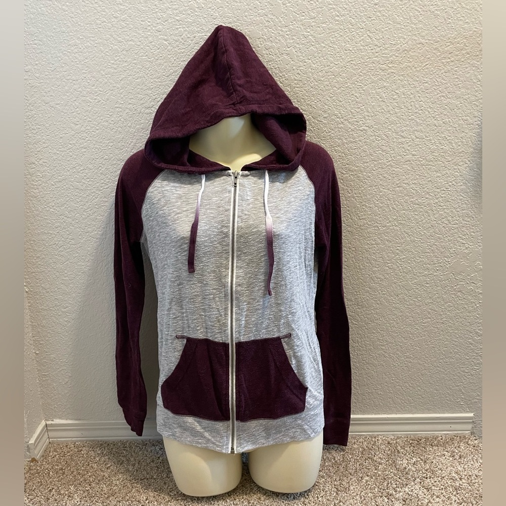 ZINE ultra light weight sweatshirt